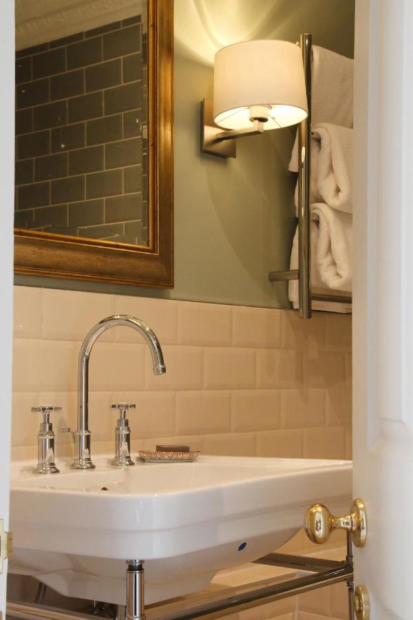 Spread Eagle Hotel And Spa Midhurst Buitenkant foto