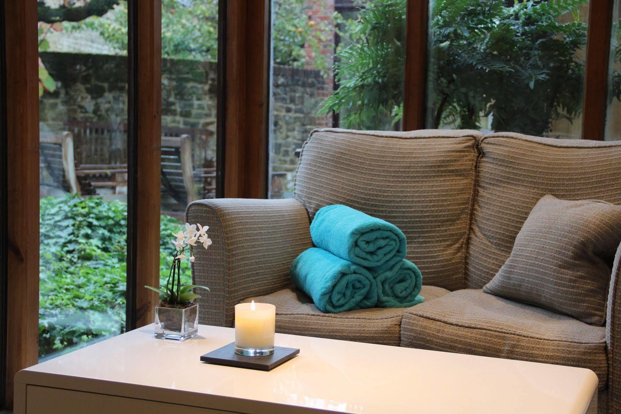 Spread Eagle Hotel And Spa Midhurst Buitenkant foto