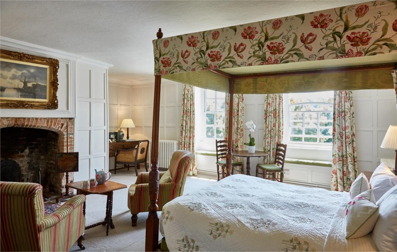 Spread Eagle Hotel And Spa Midhurst Buitenkant foto